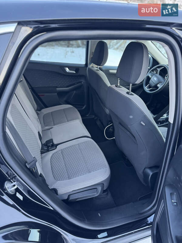 Позашляховик / Кросовер Ford Escape 2021 в Вінниці