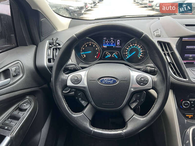 Внедорожник / Кроссовер Ford Escape 2012 в Полтаве