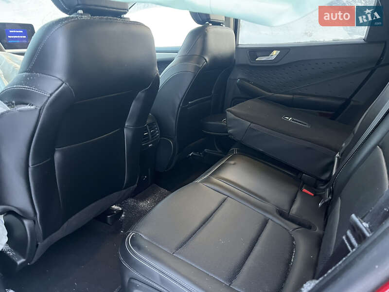 Внедорожник / Кроссовер Ford Escape 2020 в Львове