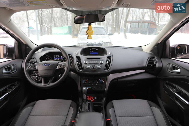 Внедорожник / Кроссовер Ford Escape 2016 в Харькове