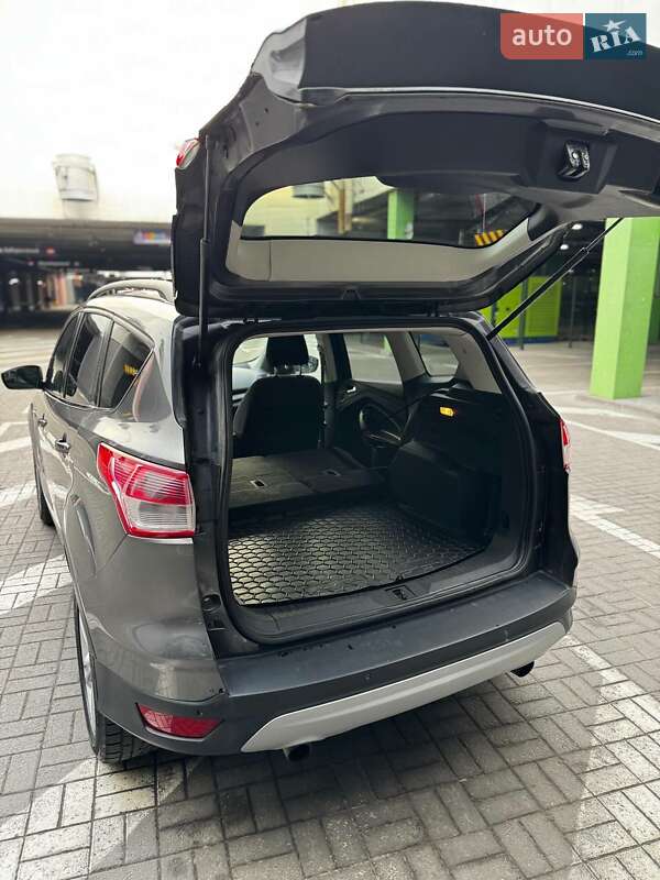 Внедорожник / Кроссовер Ford Escape 2013 в Дрогобыче