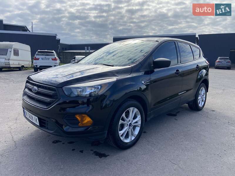 Внедорожник / Кроссовер Ford Escape 2019 в Ровно