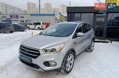 Внедорожник / Кроссовер Ford Escape 2018 в Броварах