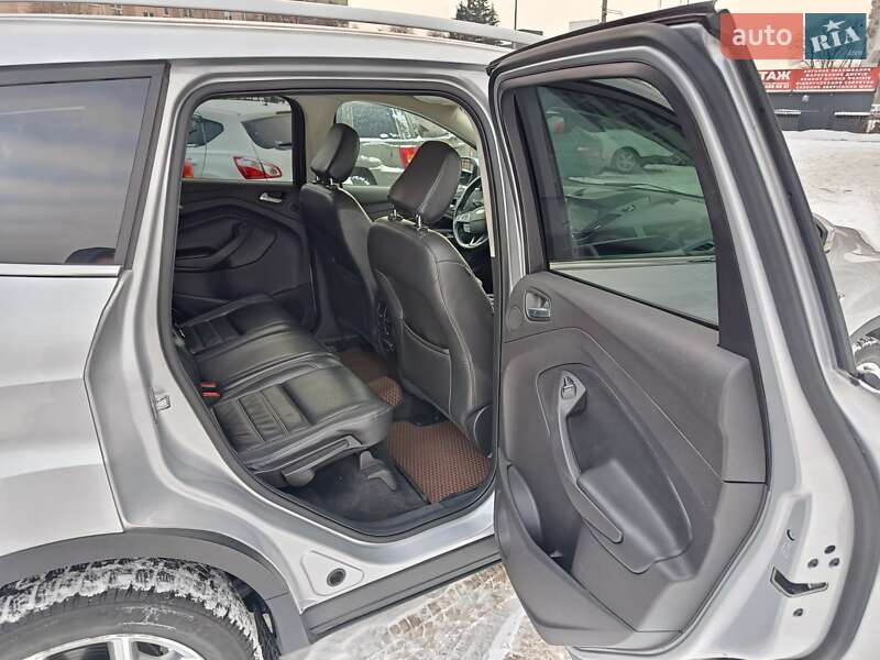 Внедорожник / Кроссовер Ford Escape 2018 в Броварах