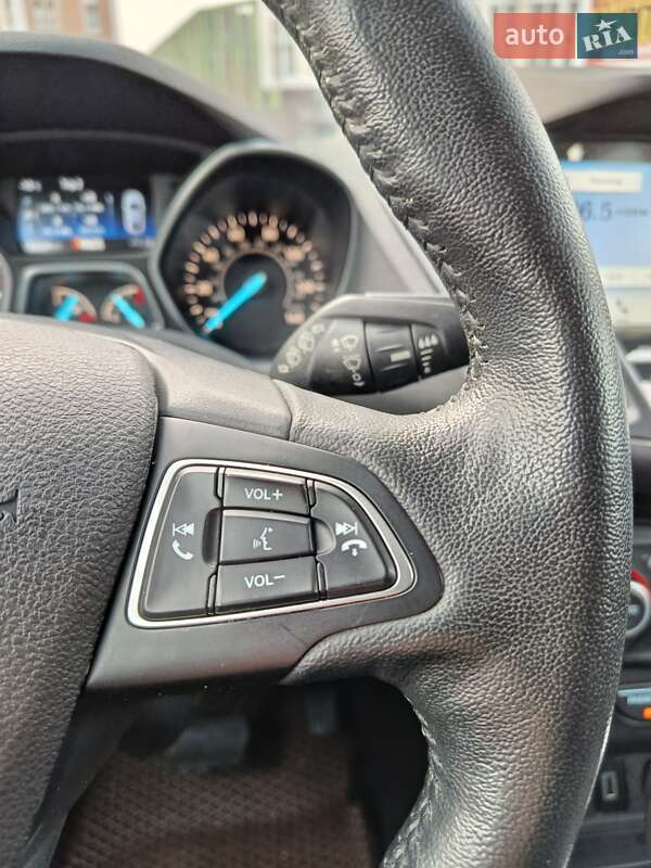 Внедорожник / Кроссовер Ford Escape 2018 в Броварах