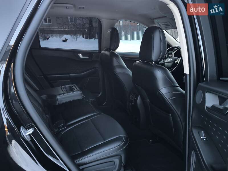 Позашляховик / Кросовер Ford Escape 2020 в Івано-Франківську