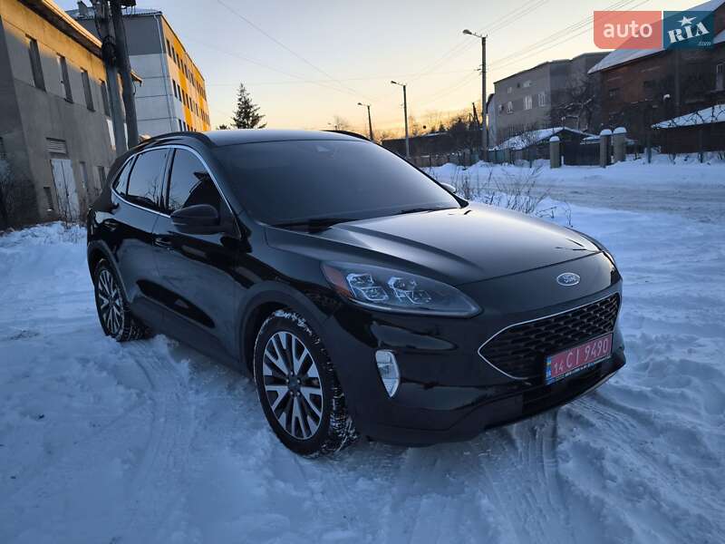 Позашляховик / Кросовер Ford Escape 2020 в Івано-Франківську