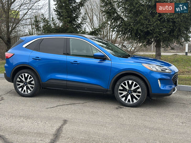 Внедорожник / Кроссовер Ford Escape 2020 в Житомире