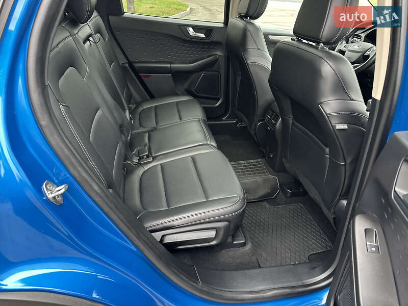 Внедорожник / Кроссовер Ford Escape 2020 в Житомире