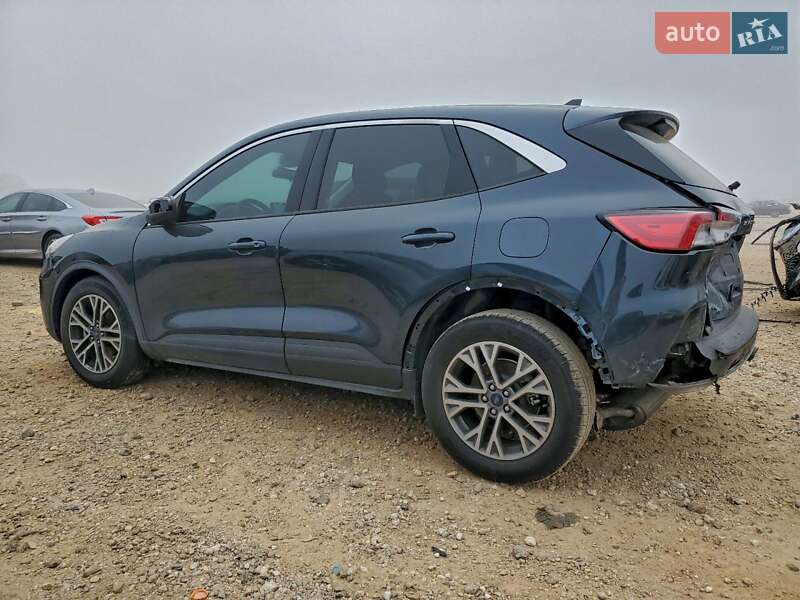 Внедорожник / Кроссовер Ford Escape 2021 в Киеве