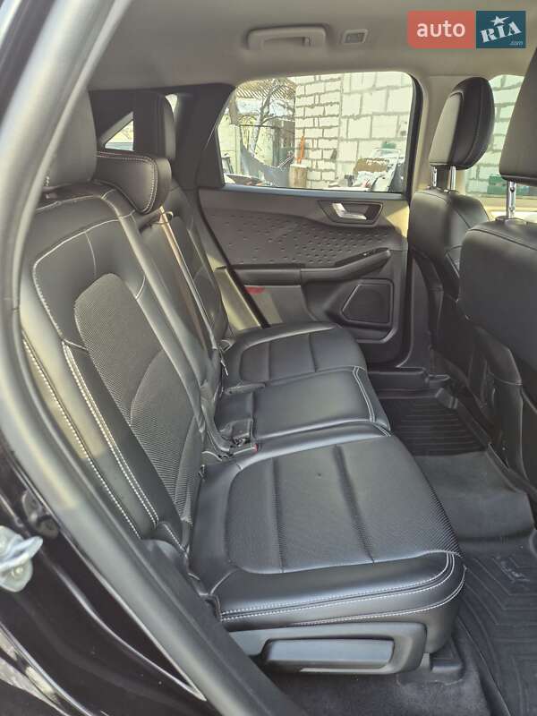 Позашляховик / Кросовер Ford Escape 2020 в Сумах фото 19 Позашляховик / Кросовер Ford Escape 2020 в Сумах