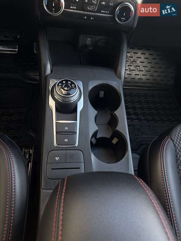 Позашляховик / Кросовер Ford Escape 2024 в Хмельницькому