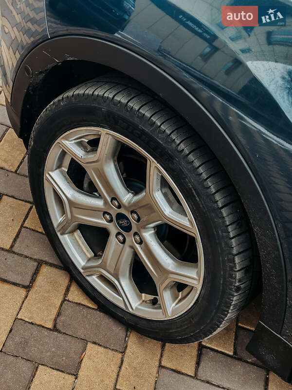 Позашляховик / Кросовер Ford Escape 2019 в Миколаєві