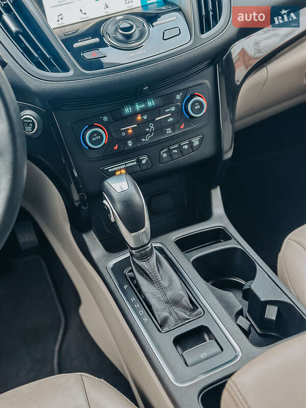 Позашляховик / Кросовер Ford Escape 2019 в Миколаєві