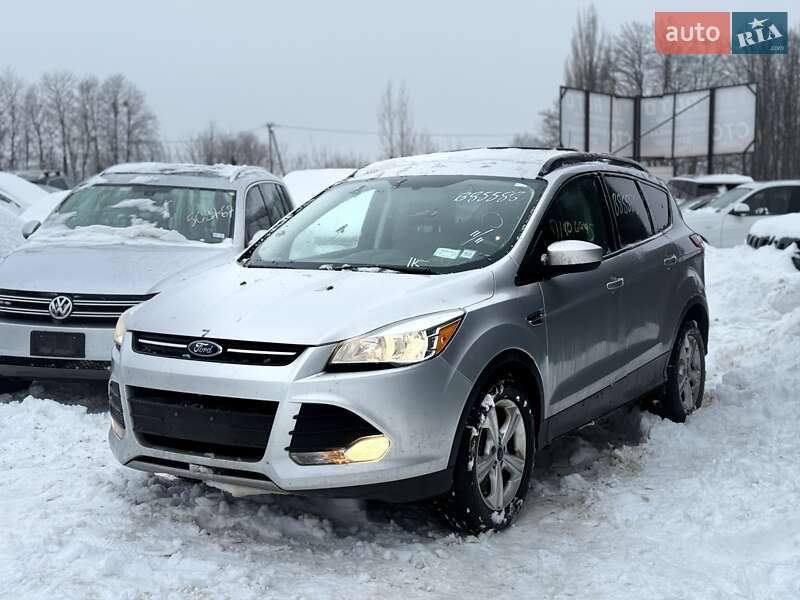 Позашляховик / Кросовер Ford Escape 2016 в Львові
