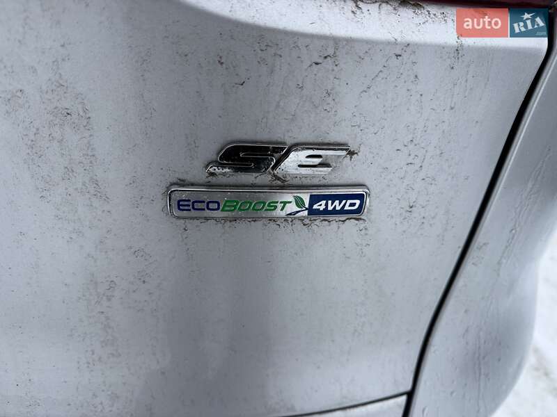 Позашляховик / Кросовер Ford Escape 2016 в Львові