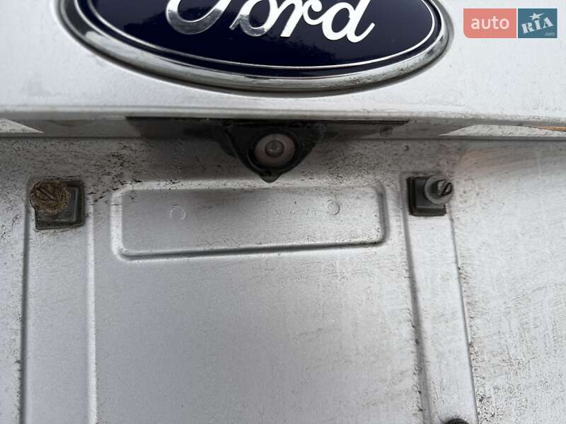 Позашляховик / Кросовер Ford Escape 2016 в Львові