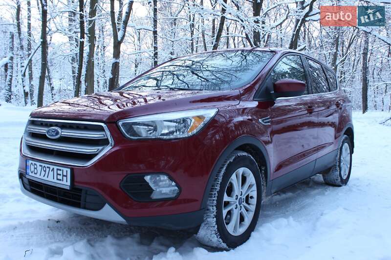 Внедорожник / Кроссовер Ford Escape 2016 в Чернигове