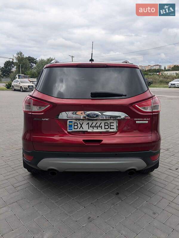 Внедорожник / Кроссовер Ford Escape 2013 в Каменец-Подольском