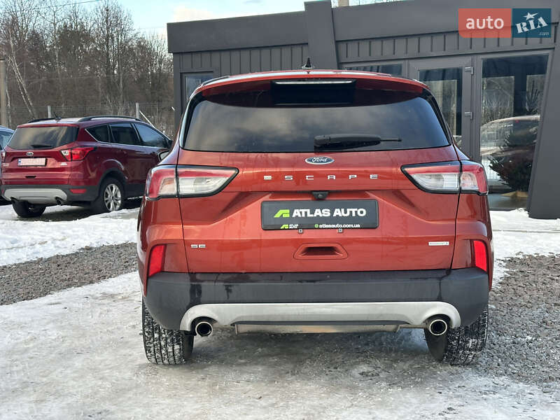 Внедорожник / Кроссовер Ford Escape 2019 в Львове