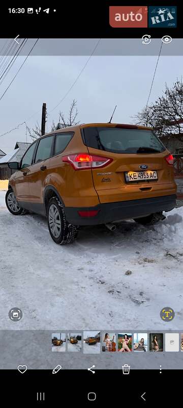 Позашляховик / Кросовер Ford Escape 2016 в Кривому Розі