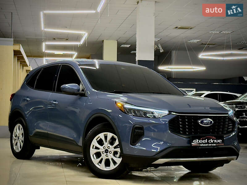Внедорожник / Кроссовер Ford Escape 2024 в Николаеве