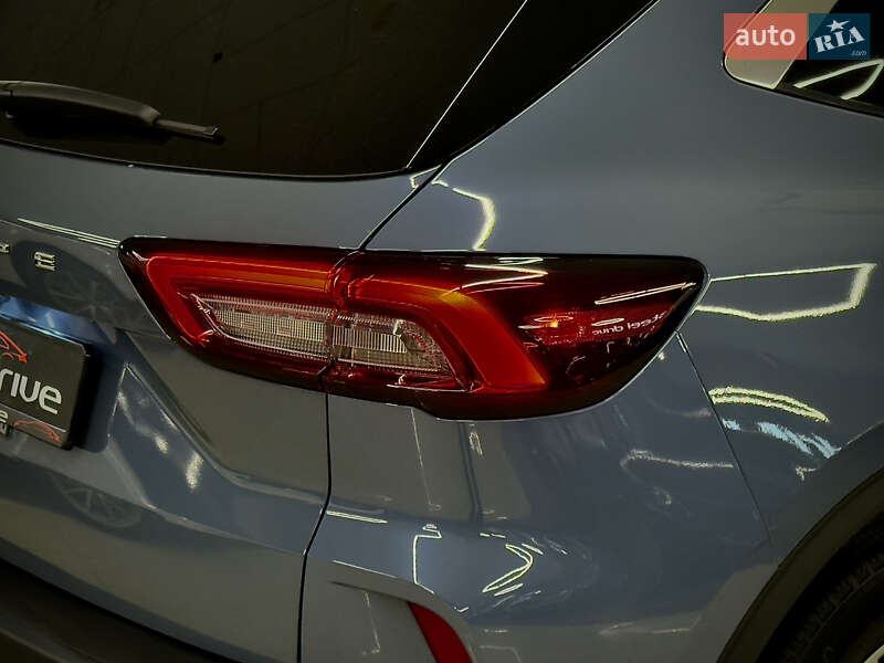 Внедорожник / Кроссовер Ford Escape 2024 в Николаеве