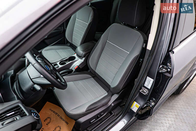 Позашляховик / Кросовер Ford Escape 2013 в Києві