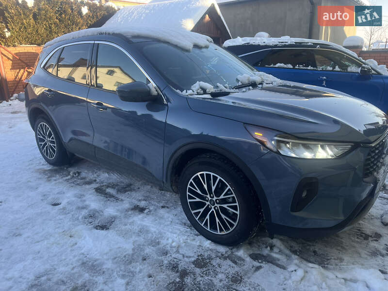 Позашляховик / Кросовер Ford Escape 2023 в Львові