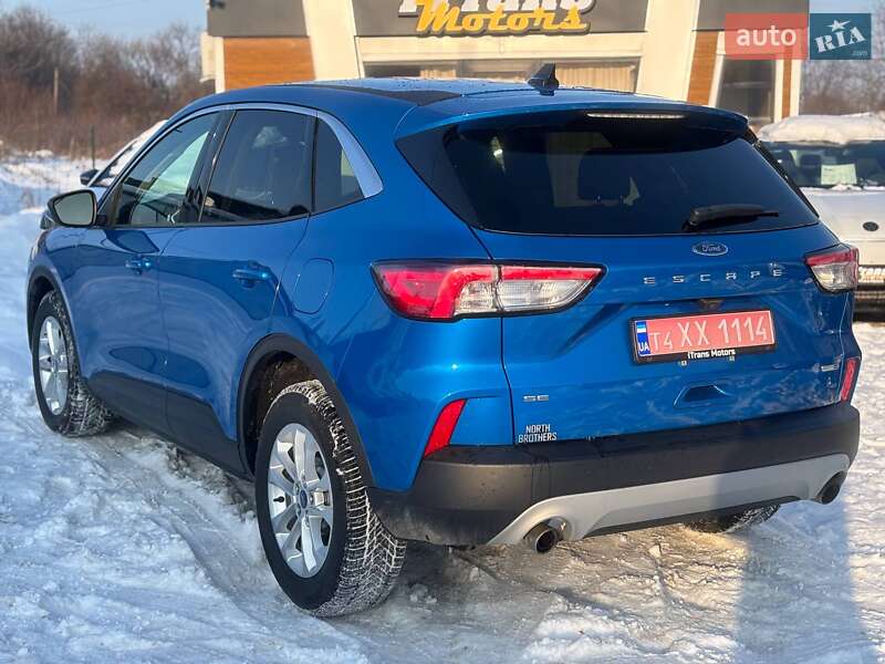 Позашляховик / Кросовер Ford Escape 2019 в Стрию