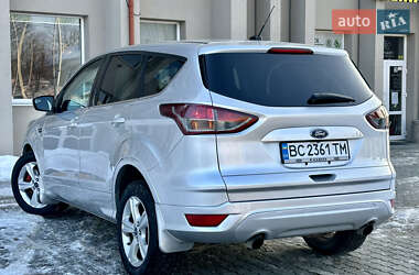 Позашляховик / Кросовер Ford Escape 2015 в Дрогобичі
