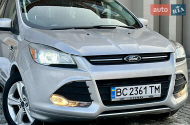 Позашляховик / Кросовер Ford Escape 2015 в Дрогобичі