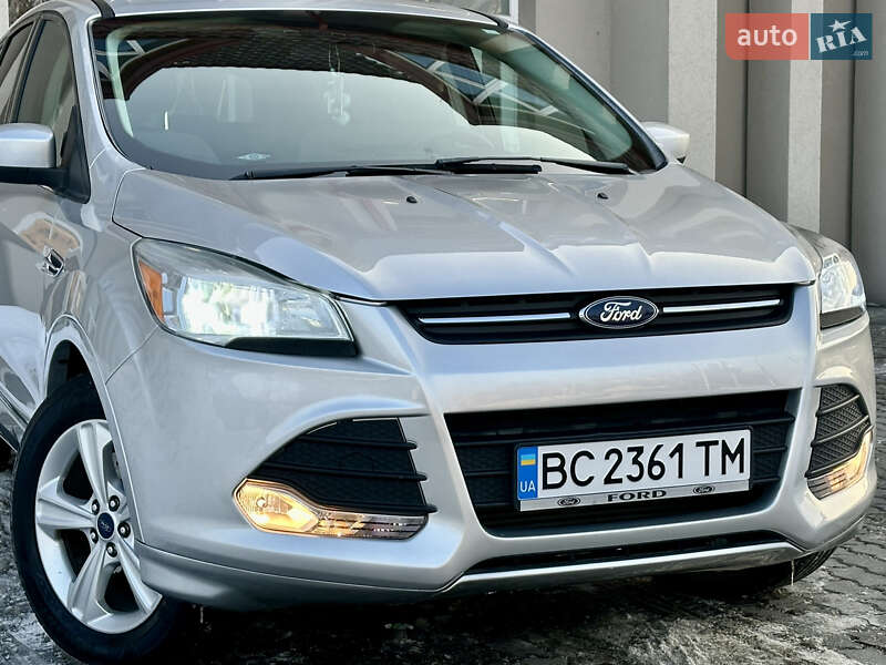 Позашляховик / Кросовер Ford Escape 2015 в Дрогобичі