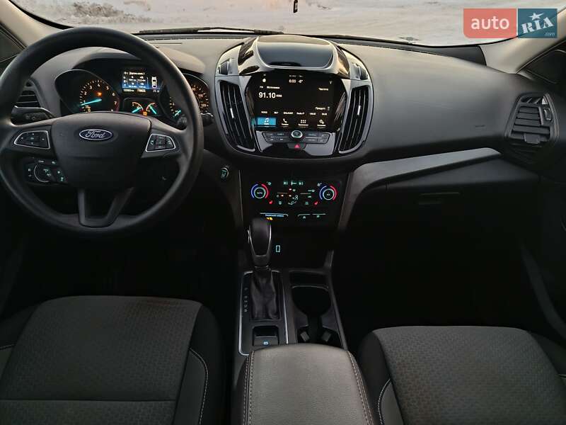 Позашляховик / Кросовер Ford Escape 2018 в Львові фото 12 Позашляховик / Кросовер Ford Escape 2018 в Львові