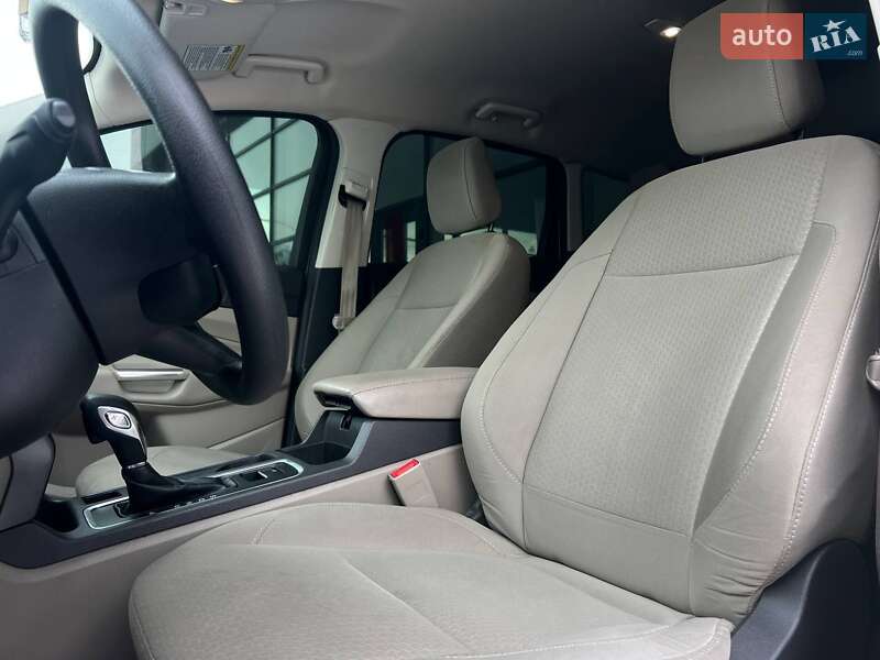 Внедорожник / Кроссовер Ford Escape 2018 в Ивано-Франковске