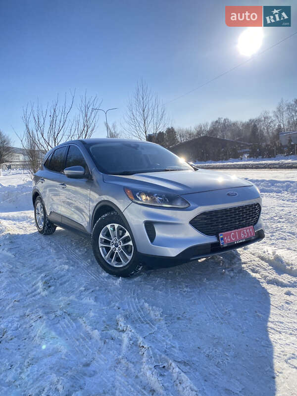 Внедорожник / Кроссовер Ford Escape 2021 в Львове