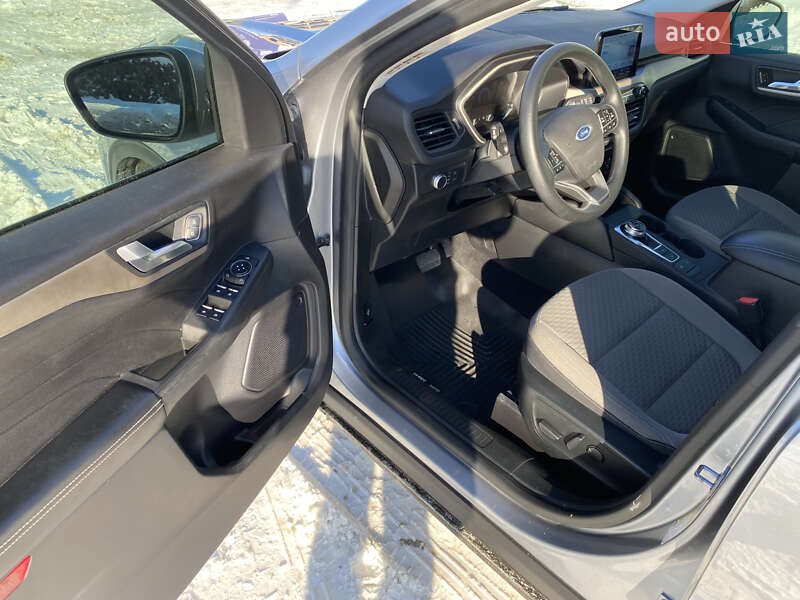 Внедорожник / Кроссовер Ford Escape 2021 в Львове