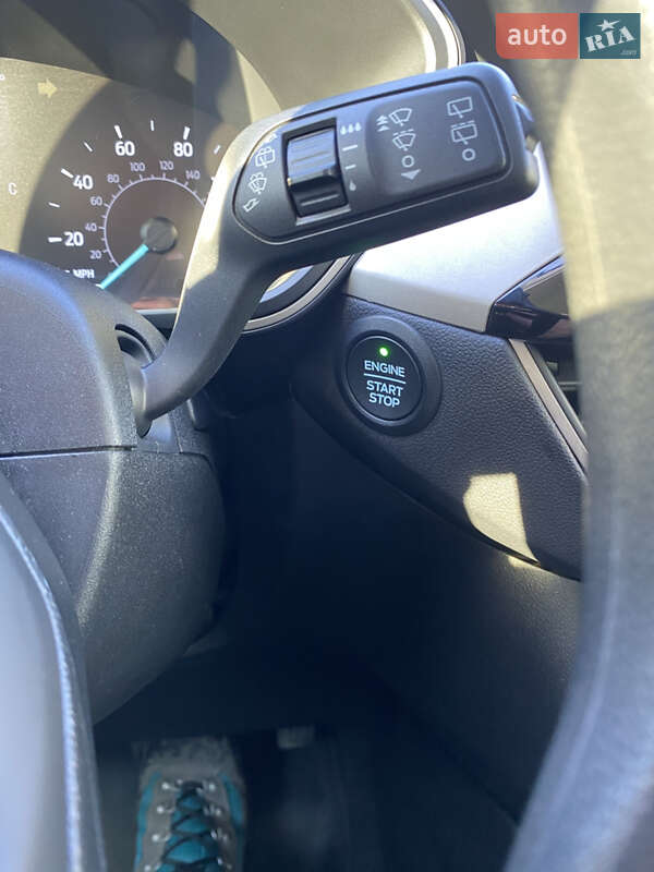 Внедорожник / Кроссовер Ford Escape 2021 в Львове