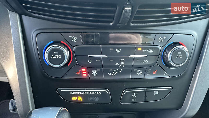 Позашляховик / Кросовер Ford Escape 2017 в Дубні фото 16 Позашляховик / Кросовер Ford Escape 2017 в Дубні