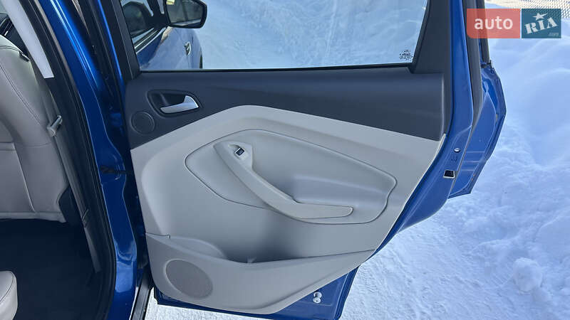 Позашляховик / Кросовер Ford Escape 2017 в Дубні фото 27 Позашляховик / Кросовер Ford Escape 2017 в Дубні