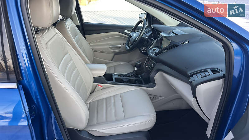 Позашляховик / Кросовер Ford Escape 2017 в Дубні фото 33 Позашляховик / Кросовер Ford Escape 2017 в Дубні