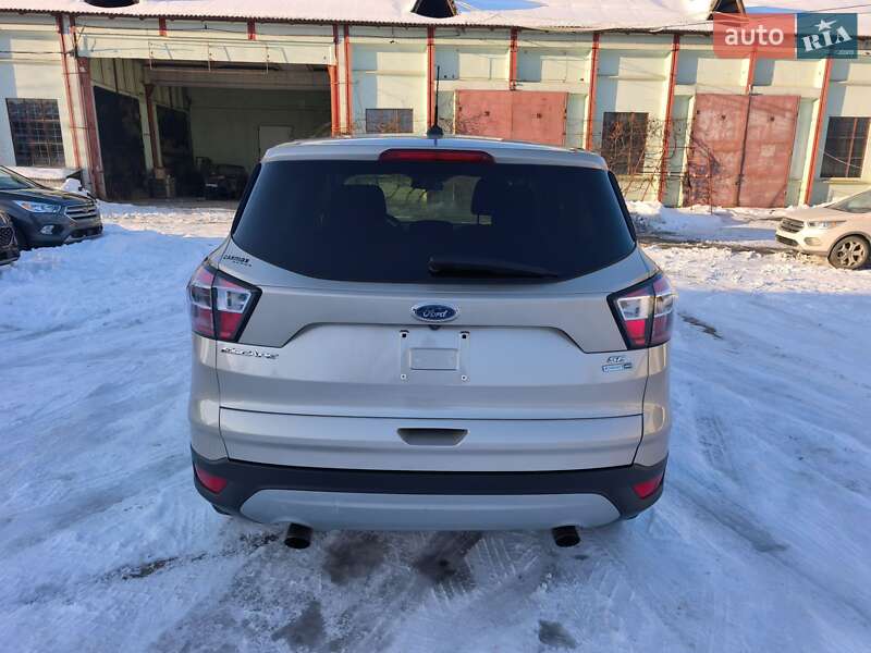 Позашляховик / Кросовер Ford Escape 2017 в Стрию фото 5 Позашляховик / Кросовер Ford Escape 2017 в Стрию