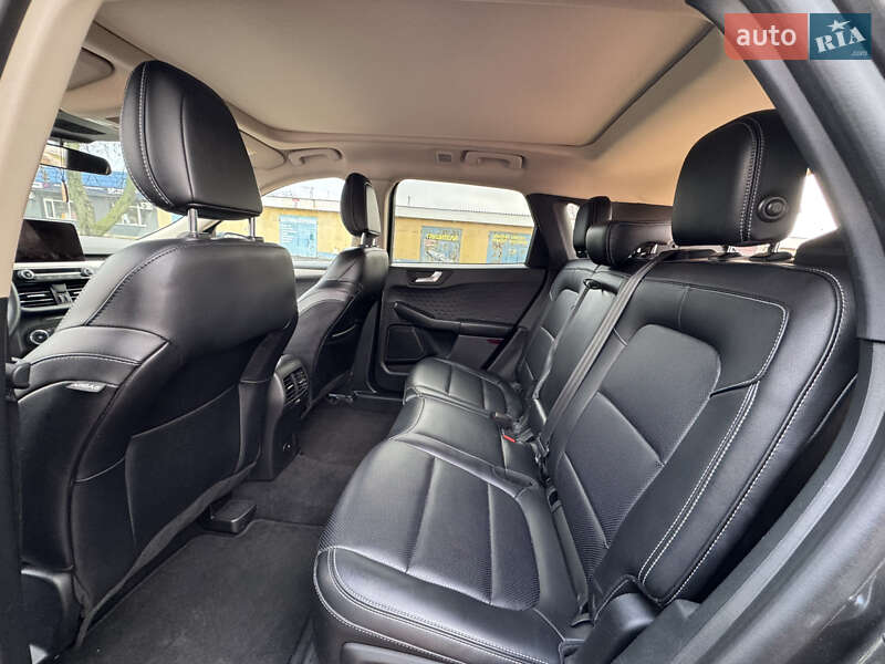 Позашляховик / Кросовер Ford Escape 2020 в Полтаві