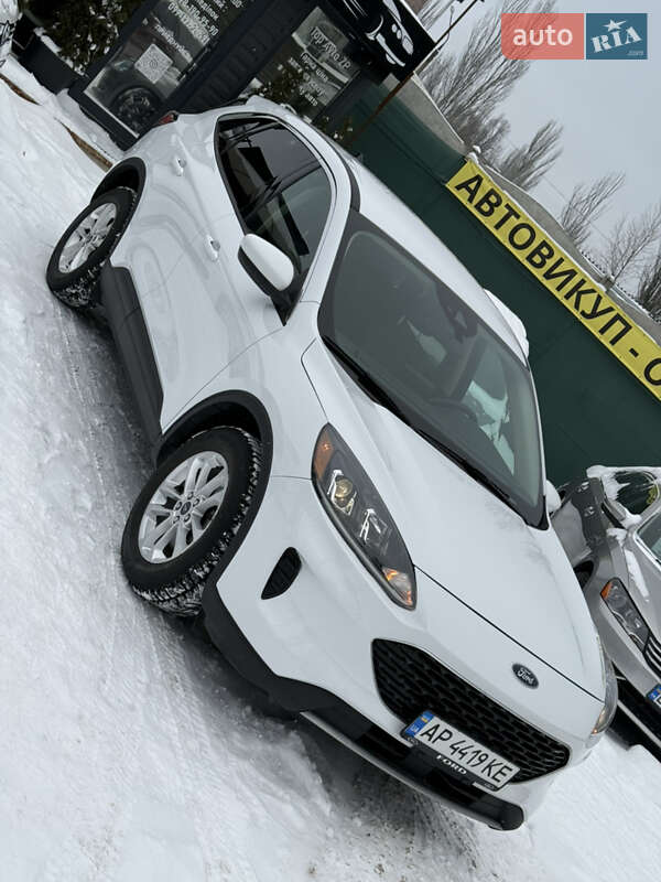 Внедорожник / Кроссовер Ford Escape 2019 в Запорожье фото 2 Внедорожник / Кроссовер Ford Escape 2019 в Запорожье