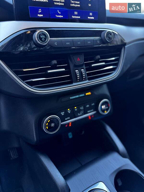 Внедорожник / Кроссовер Ford Escape 2020 в Барышевке