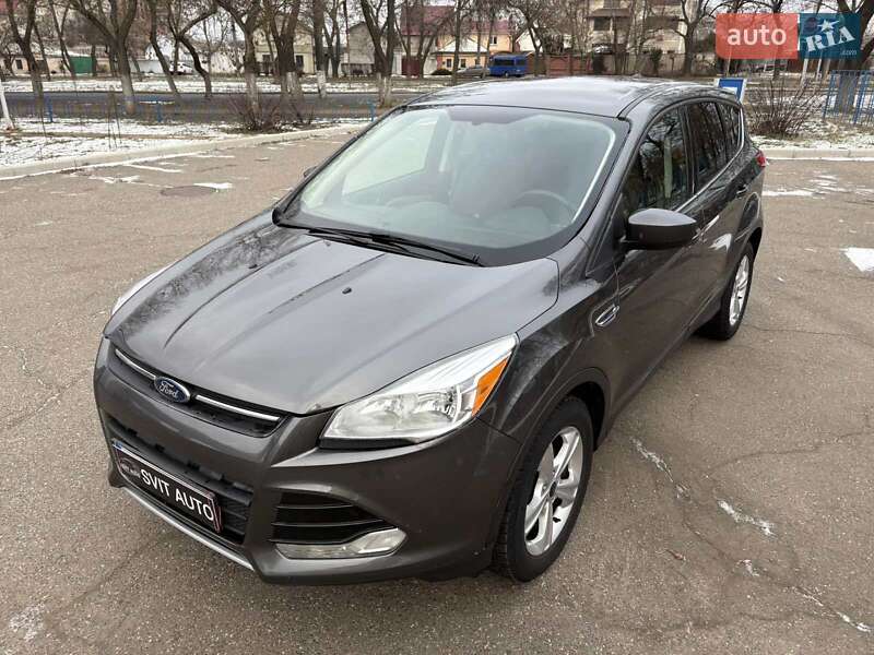 Внедорожник / Кроссовер Ford Escape 2015 в Николаеве