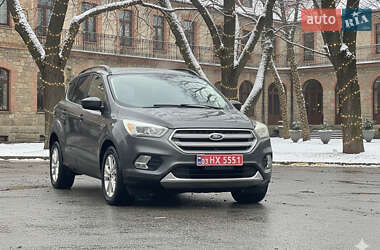 Позашляховик / Кросовер Ford Escape 2017 в Львові