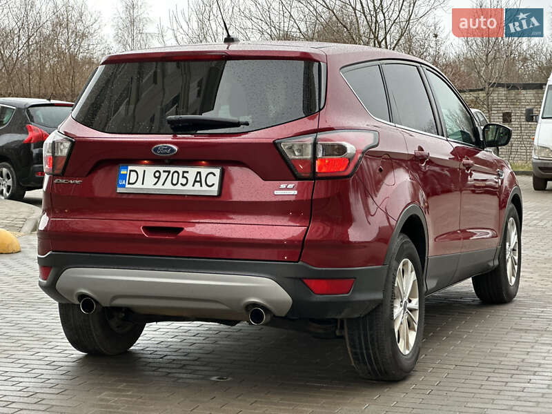 Позашляховик / Кросовер Ford Escape 2016 в Львові фото 22 Позашляховик / Кросовер Ford Escape 2016 в Львові