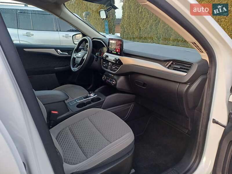 Внедорожник / Кроссовер Ford Escape 2019 в Стрые фото 13 Внедорожник / Кроссовер Ford Escape 2019 в Стрые