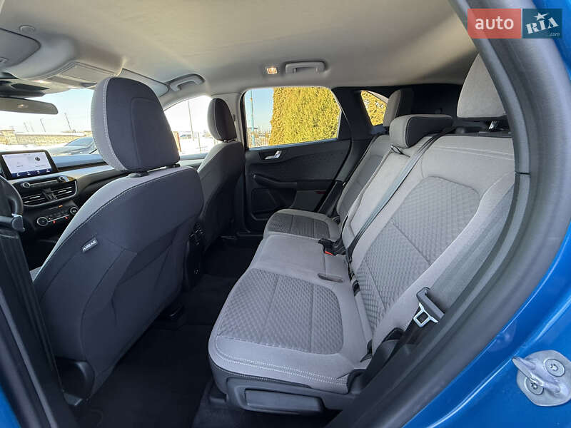 Позашляховик / Кросовер Ford Escape 2020 в Львові